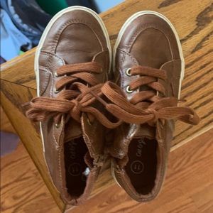 Cat and Jack Boys Shoes